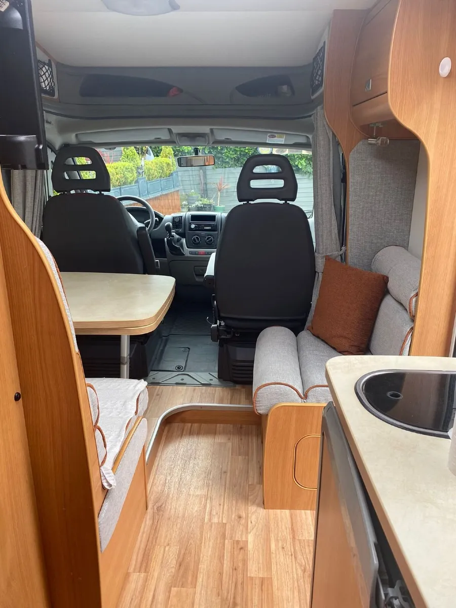 Challenger Motorhome - Image 3