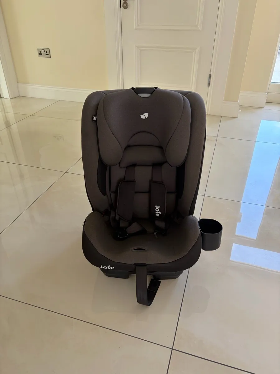 Joie Bold R Car Seat - Image 1