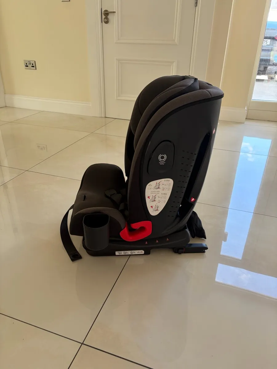 Joie Bold R Car Seat - Image 4