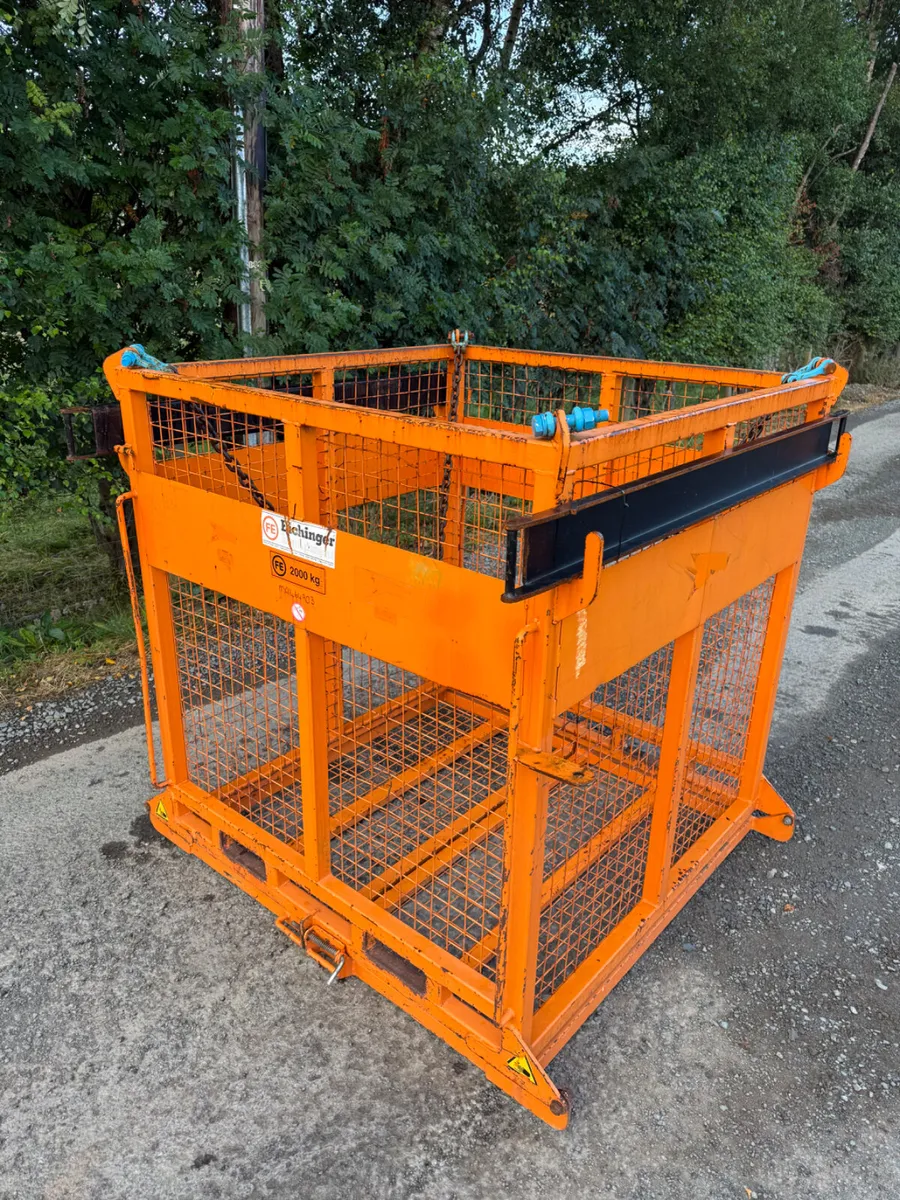 Brick Cage - Image 4