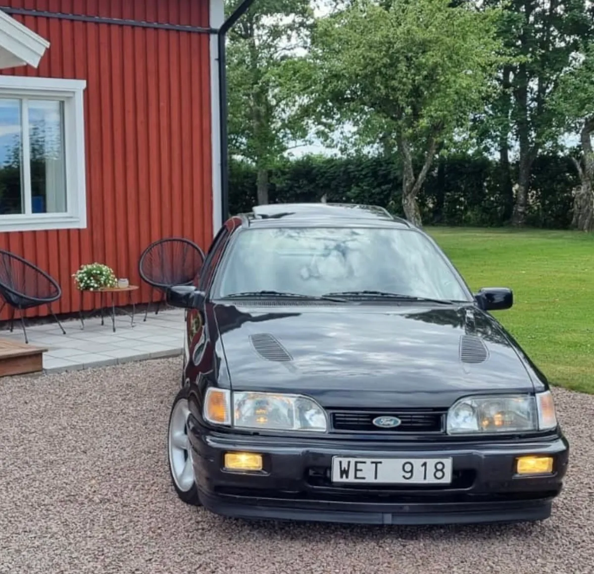 1991 Ford Sierra Cosworth 4 dr Sapphire  4 x 4 - Image 2