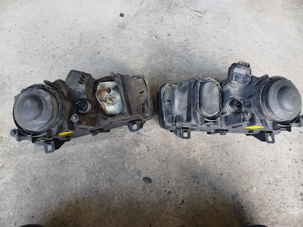 Bmw E36 lights - Image 1