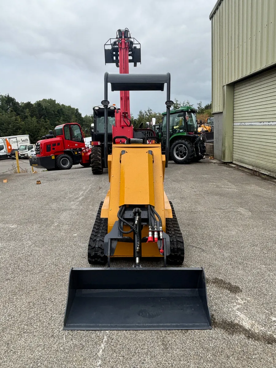 WTS360 Skid Steer loader - Image 3