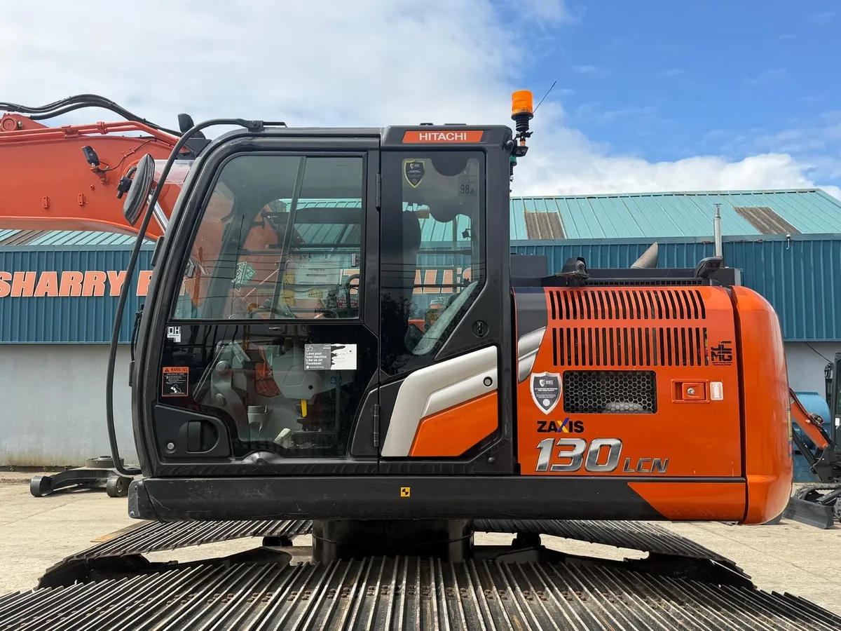 Hitachi ZX130LCN-7 Bogmaster - Image 3