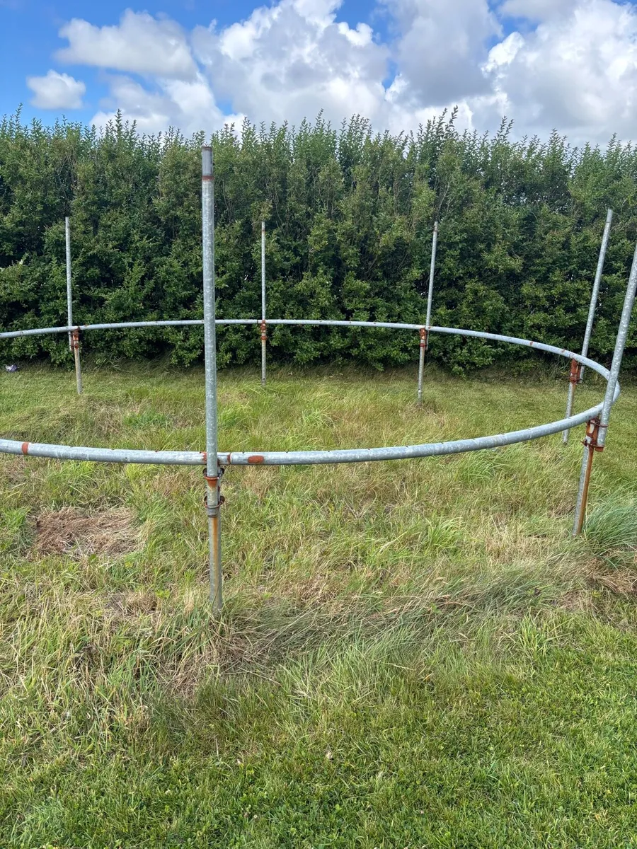 Trampoline 14ft - Image 1