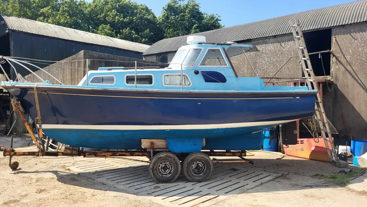 Boat - Image 1