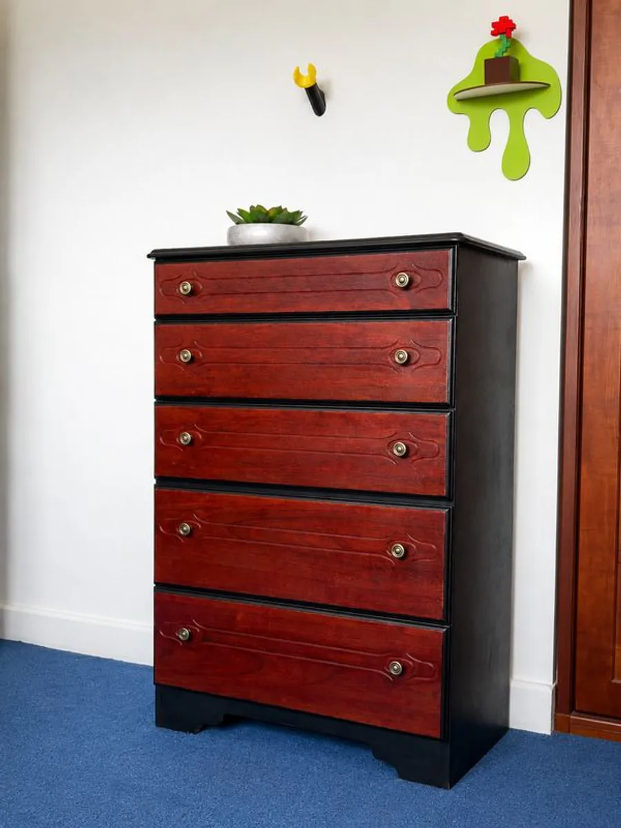 Chest of drawer - Image 2