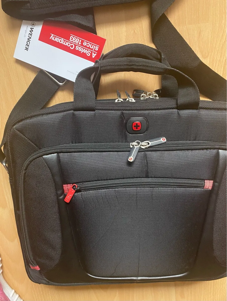 NEW WITH TAGS Wenger Sensor 15” Laptop Bag - Image 2