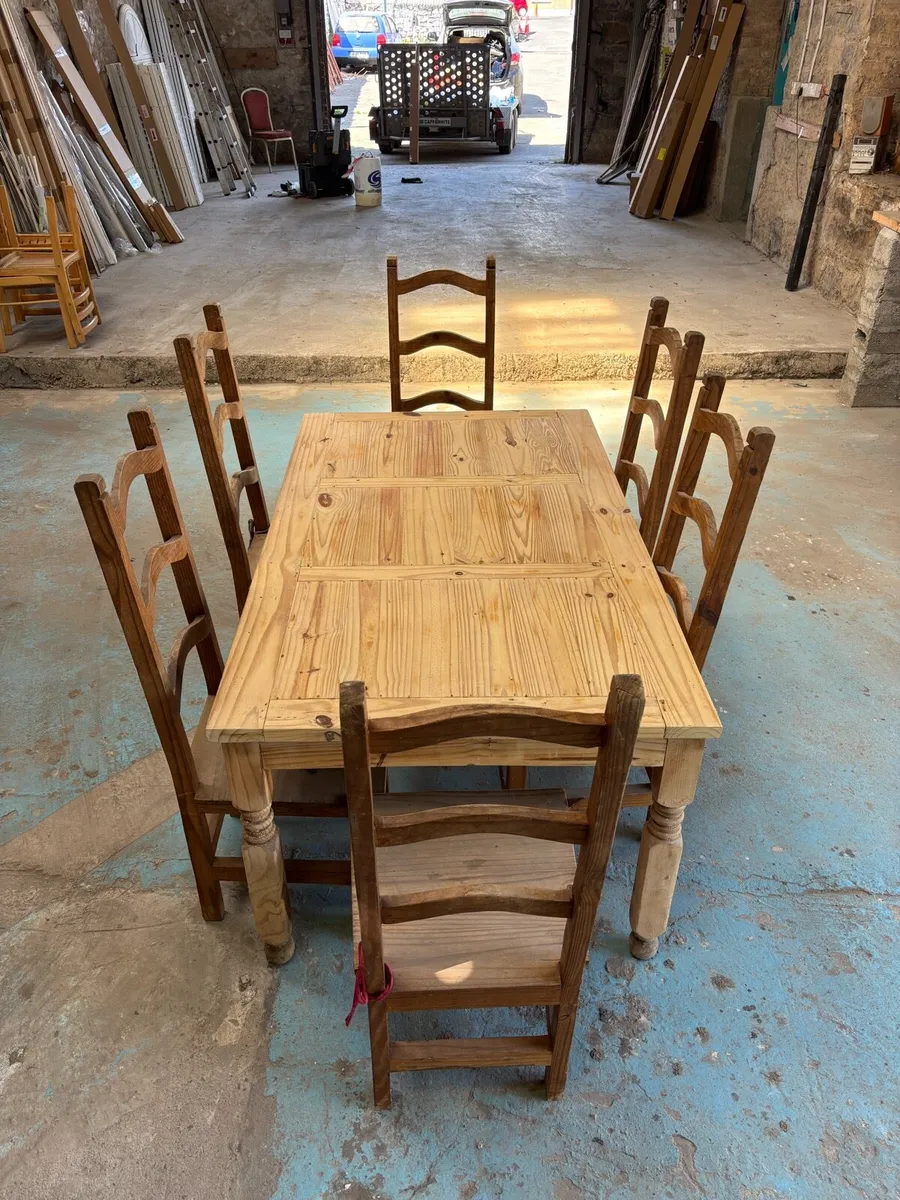 Dining Table and 6 chairs - Image 2