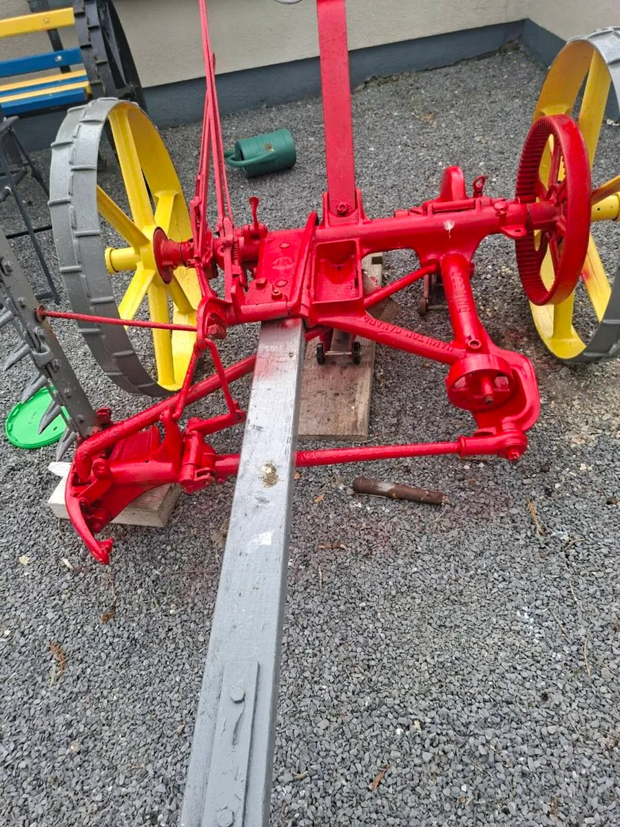 Horse drawn finger bar mower - Image 3