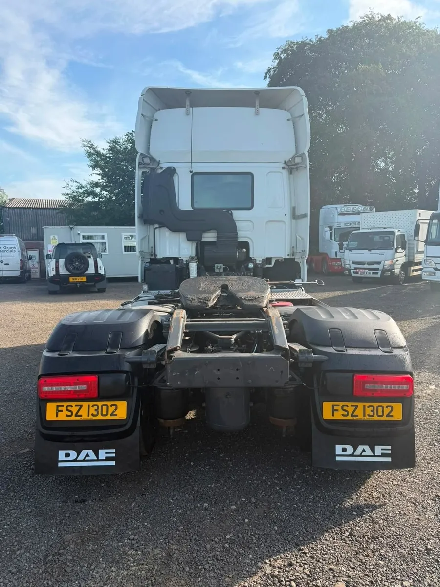 2021 DAF 85 CF 480  4X2 Space cab T/U - Image 4