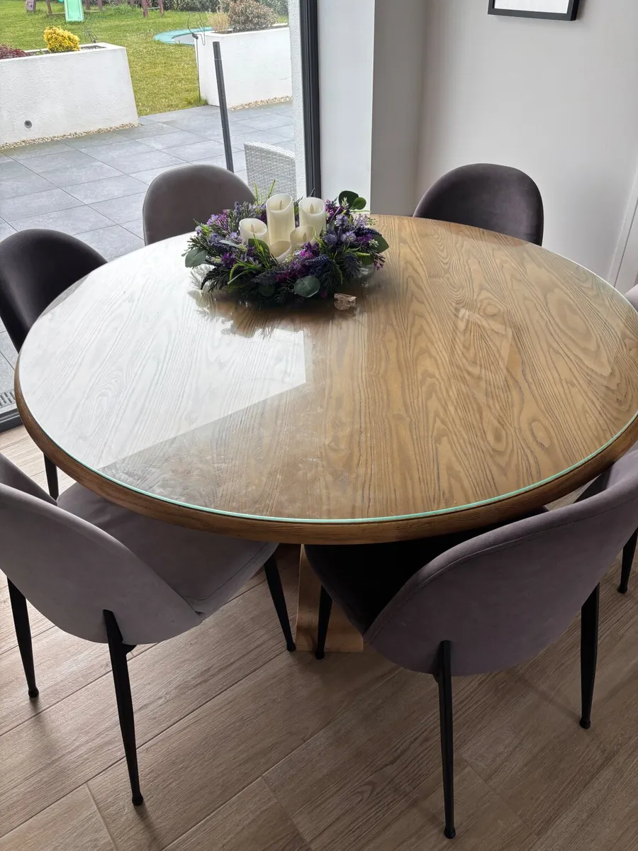 Table - Image 4