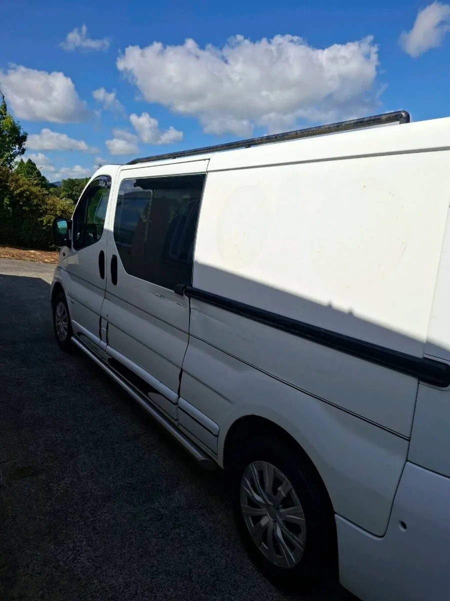 Vauxhall Vivaro Crewcab - Image 2