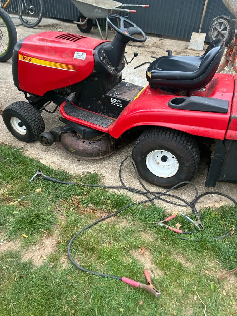 Ride on mower - Image 4