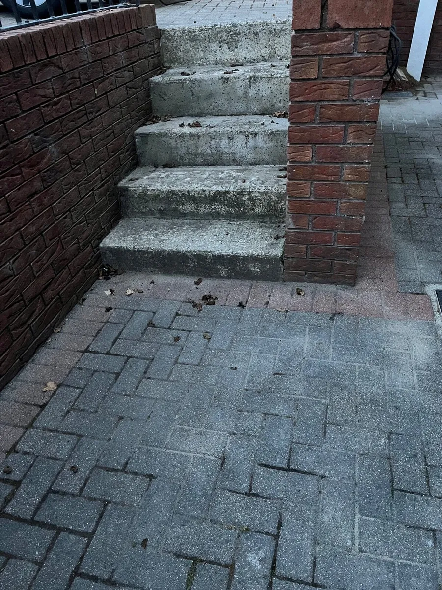 Patio bricks - Image 4