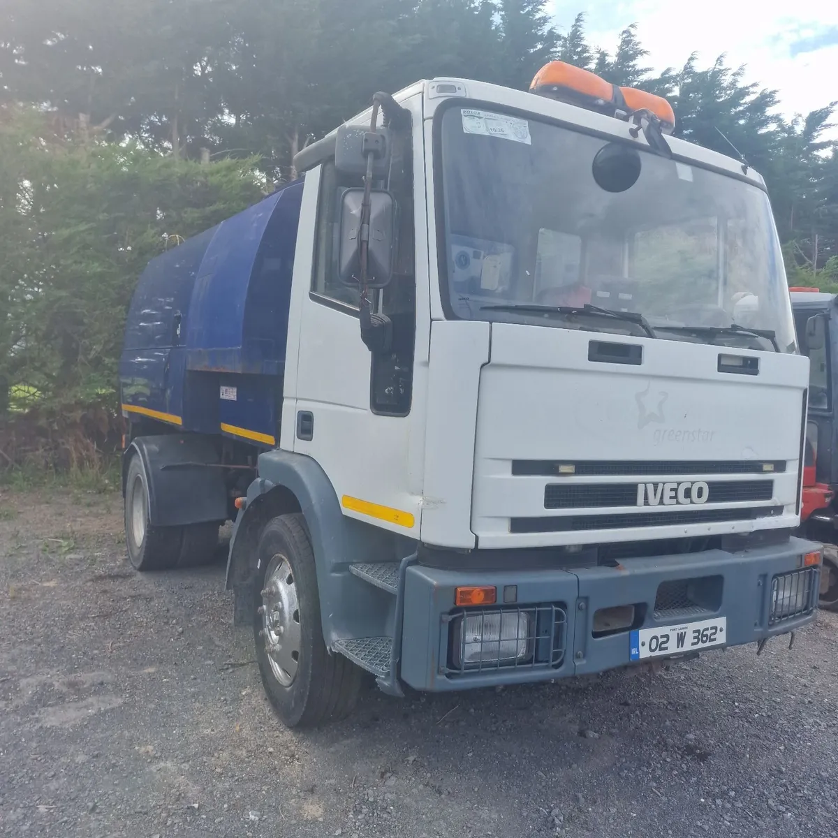 Iveco Road Sweeper - Image 1