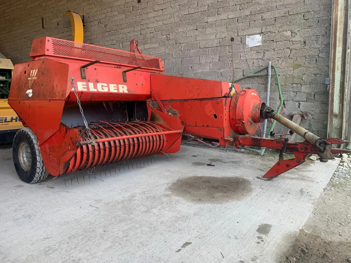 WELGER AP530 BALER - Image 2