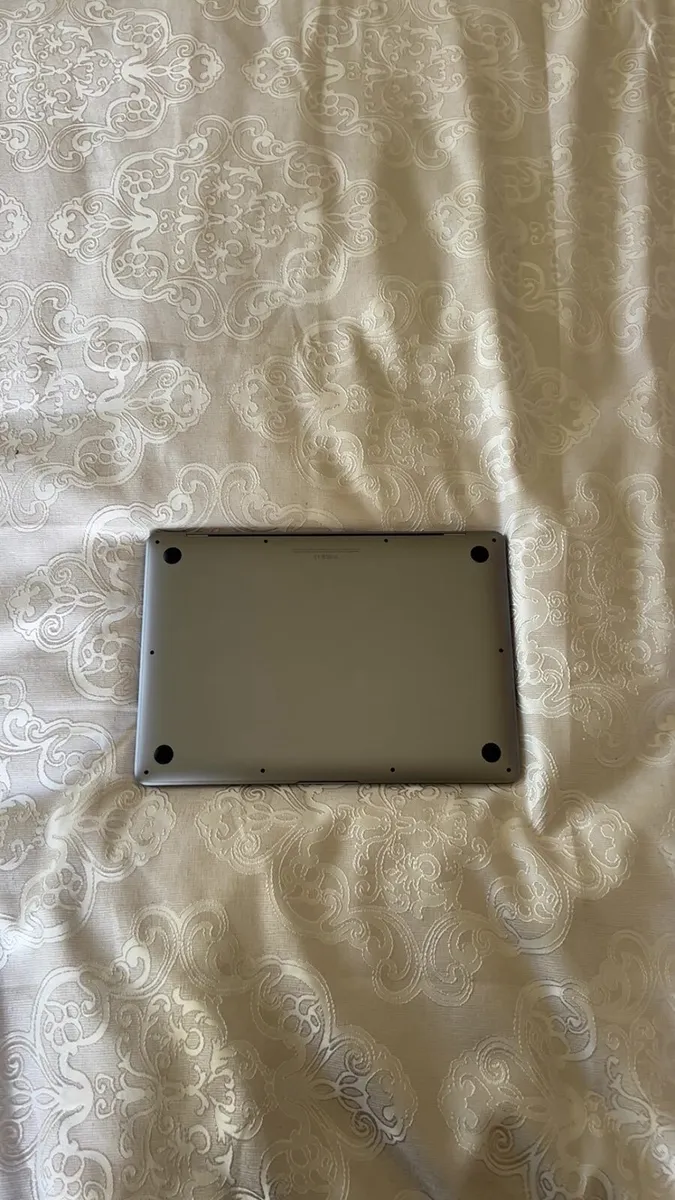 Apple MacBook Air 13" M1 256GB SSD 8GB RAM 94% BH - Image 3