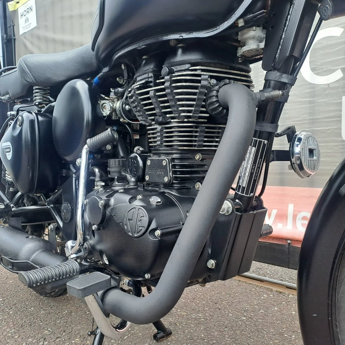 Royal Enfield Classic 2021 - Image 4
