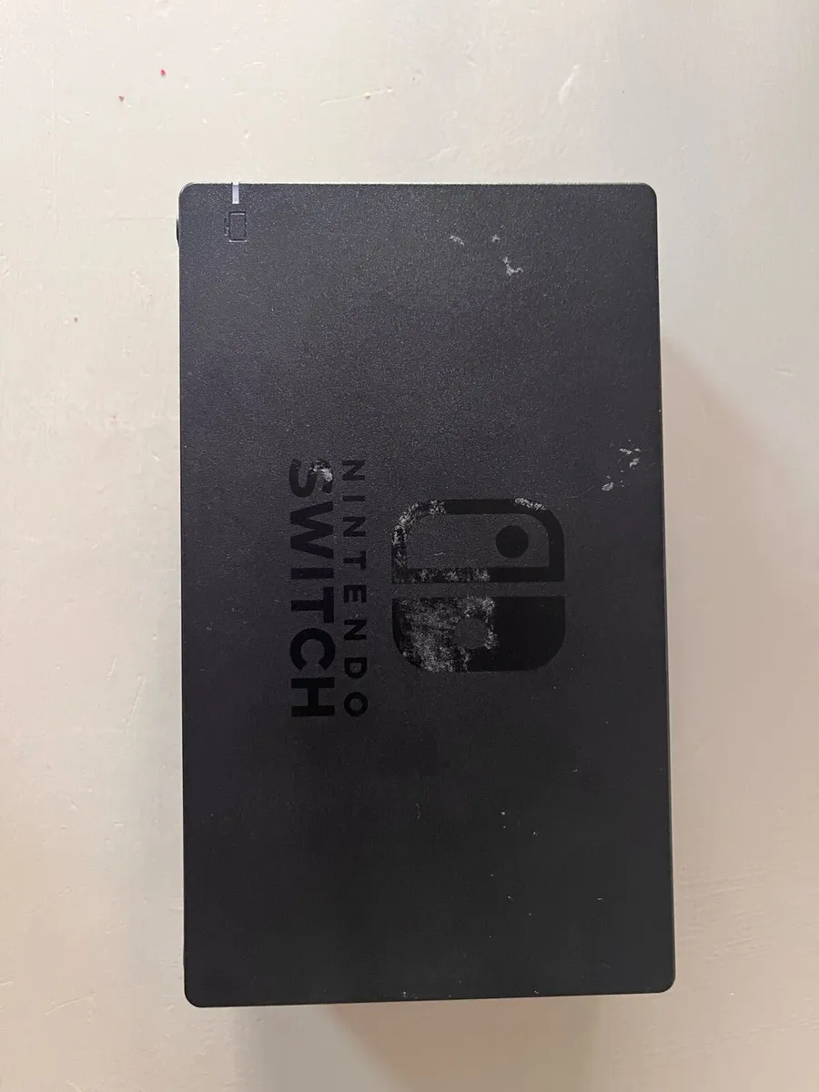 Nintendo Switch WITH Minecraft for Switch game - Image 4