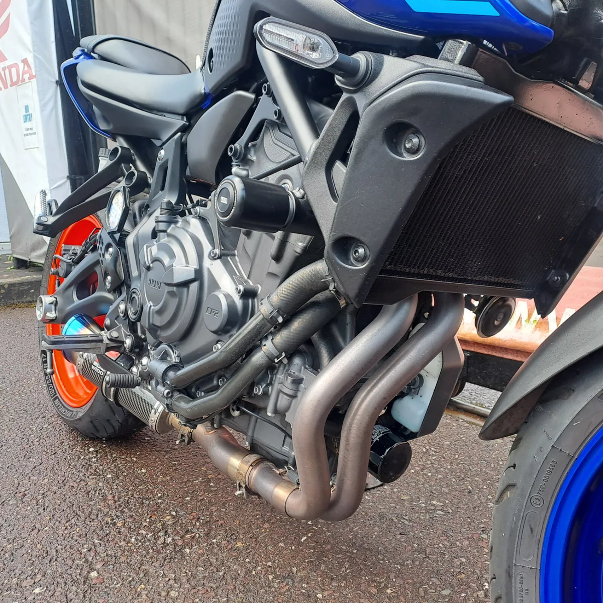 2023 Yamaha MT-07 Blue - Image 4
