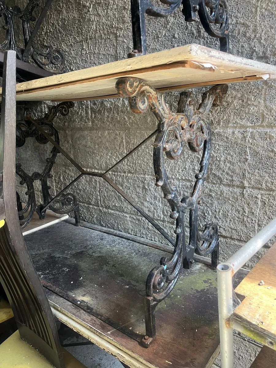 Scrap wrought iron, glass and steel - Image 3
