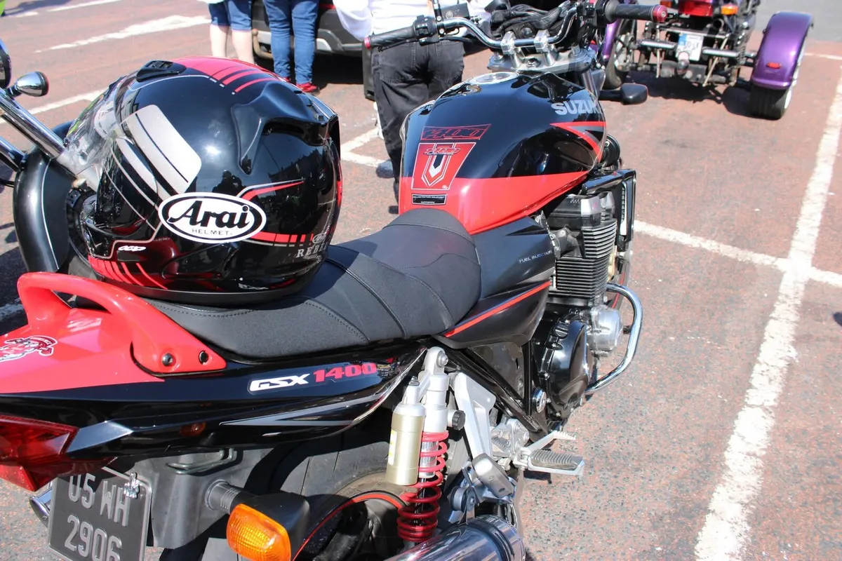 2005 Suzuki GSX1400 K5 low mileage great condition - Image 2