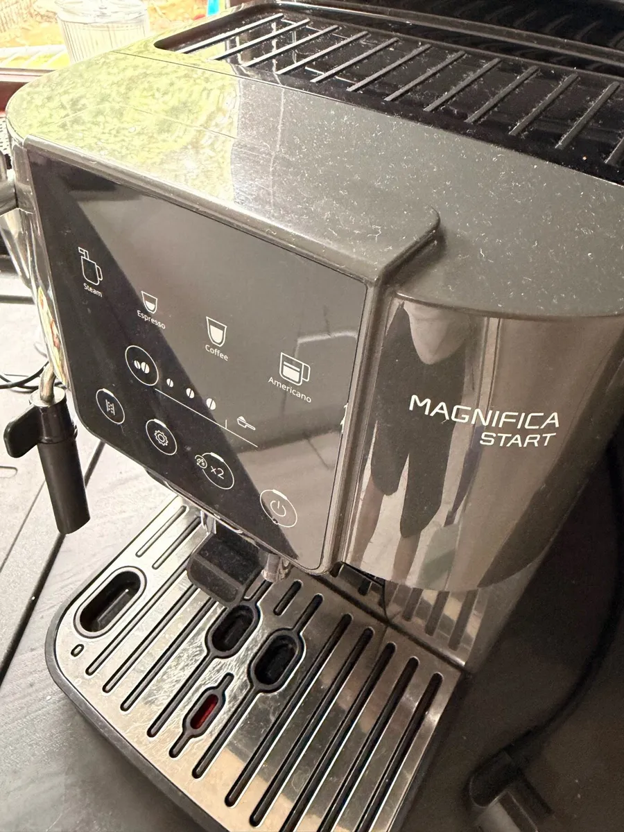 De’Longhi Magnifica Start Bean to Cup - Image 3