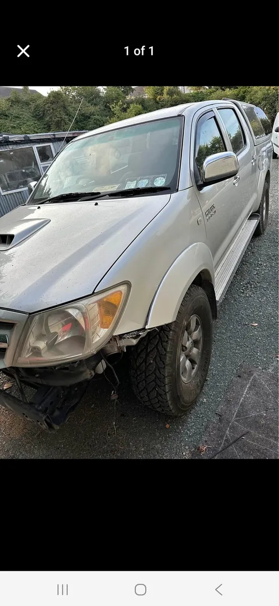 Toyota hilux 3.0 D4D automatic - Image 1