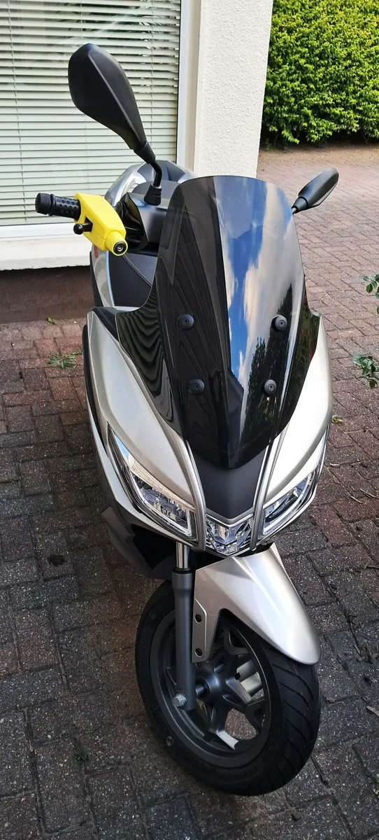 Aprilia SXR 50 (0.049 Petrol) - Image 4