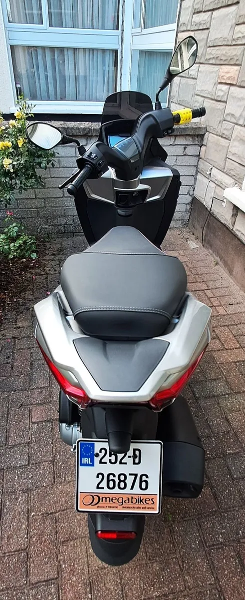 Aprilia SXR 50 (0.049 Petrol) - Image 2