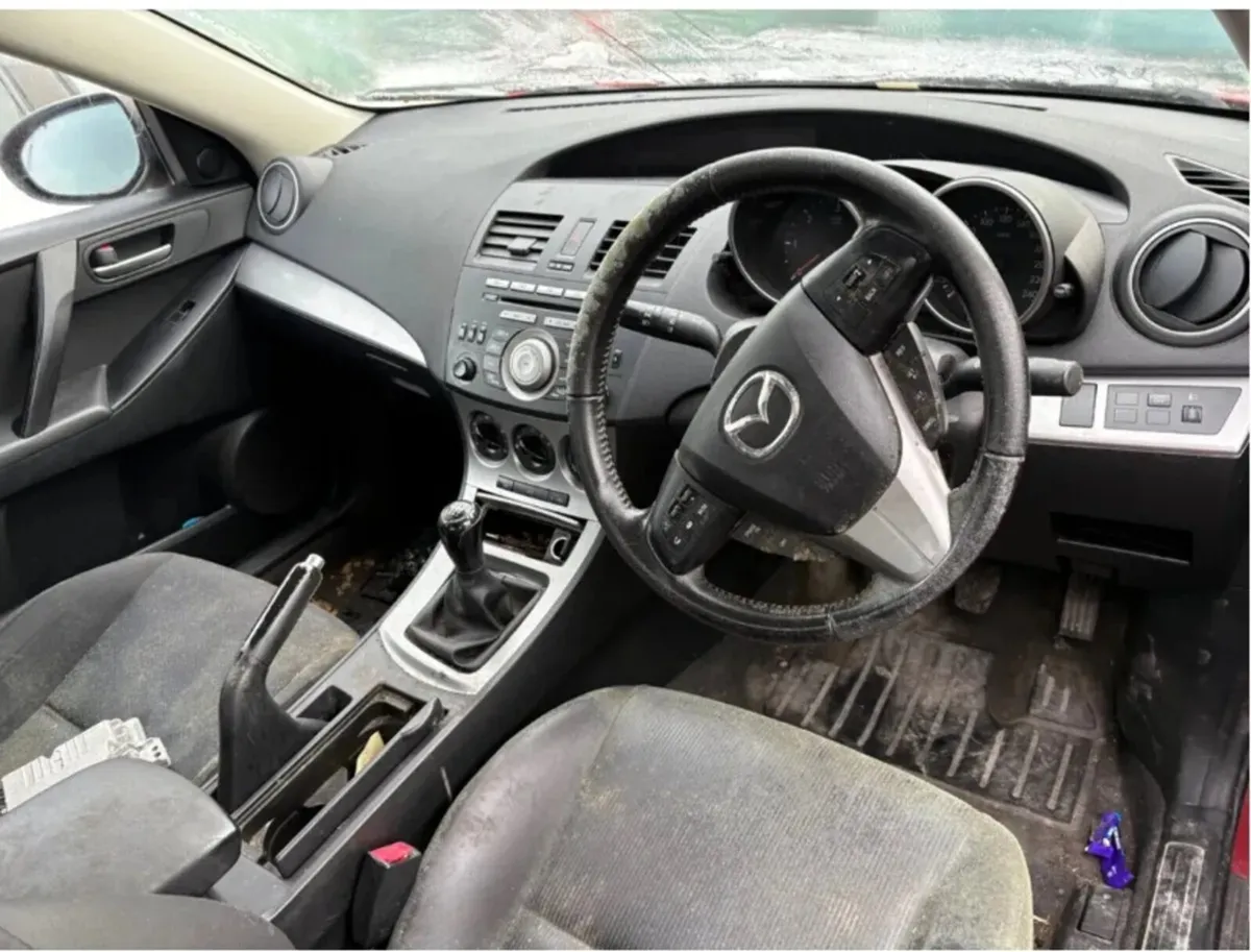 2011 Mazda 3 1.6 Diesel Sport - Image 2