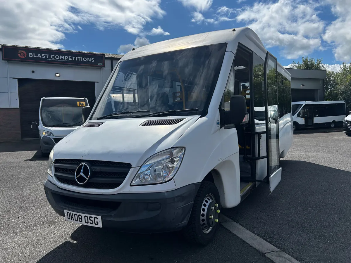 2008 Mercedes Benz Sprinter coach built mini bus - Image 1