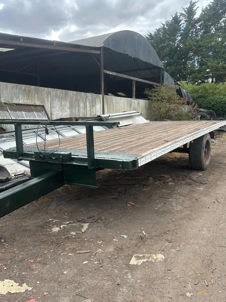 Bale trailer - Image 3
