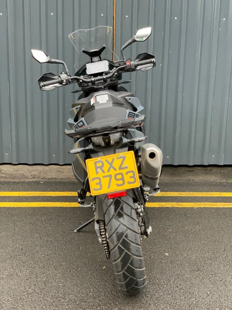 Ex-Demo 2022 KTM 890 Adventure - Image 3