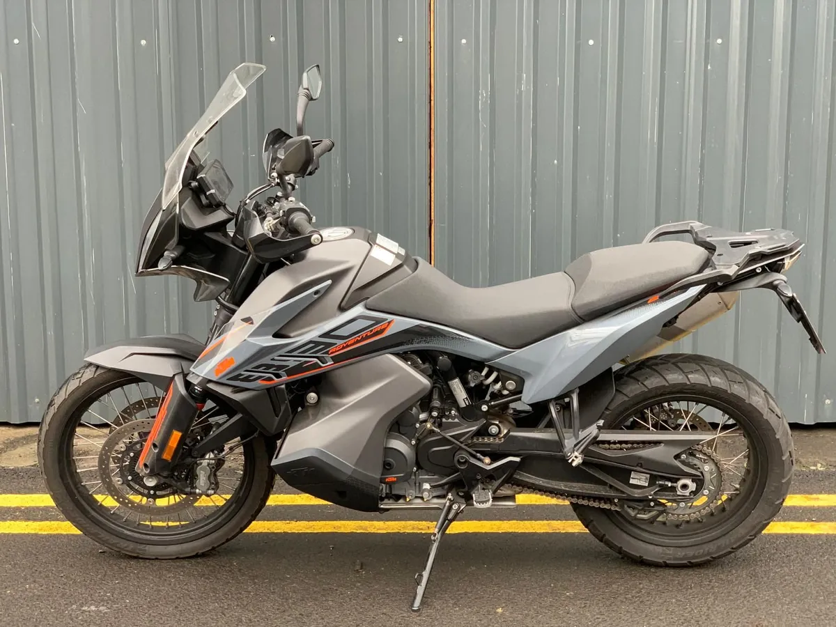 Ex-Demo 2022 KTM 890 Adventure - Image 2