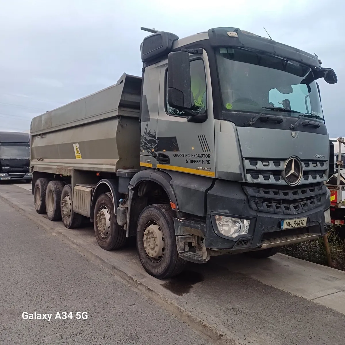 Mercedes-Benz Arocs  Tipper  2014 - Image 1