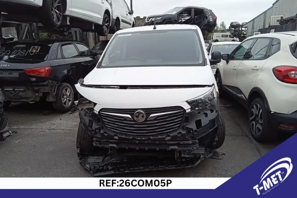 2020 VAUXHALL COMBO BREAKING FOR PARTS - Image 2