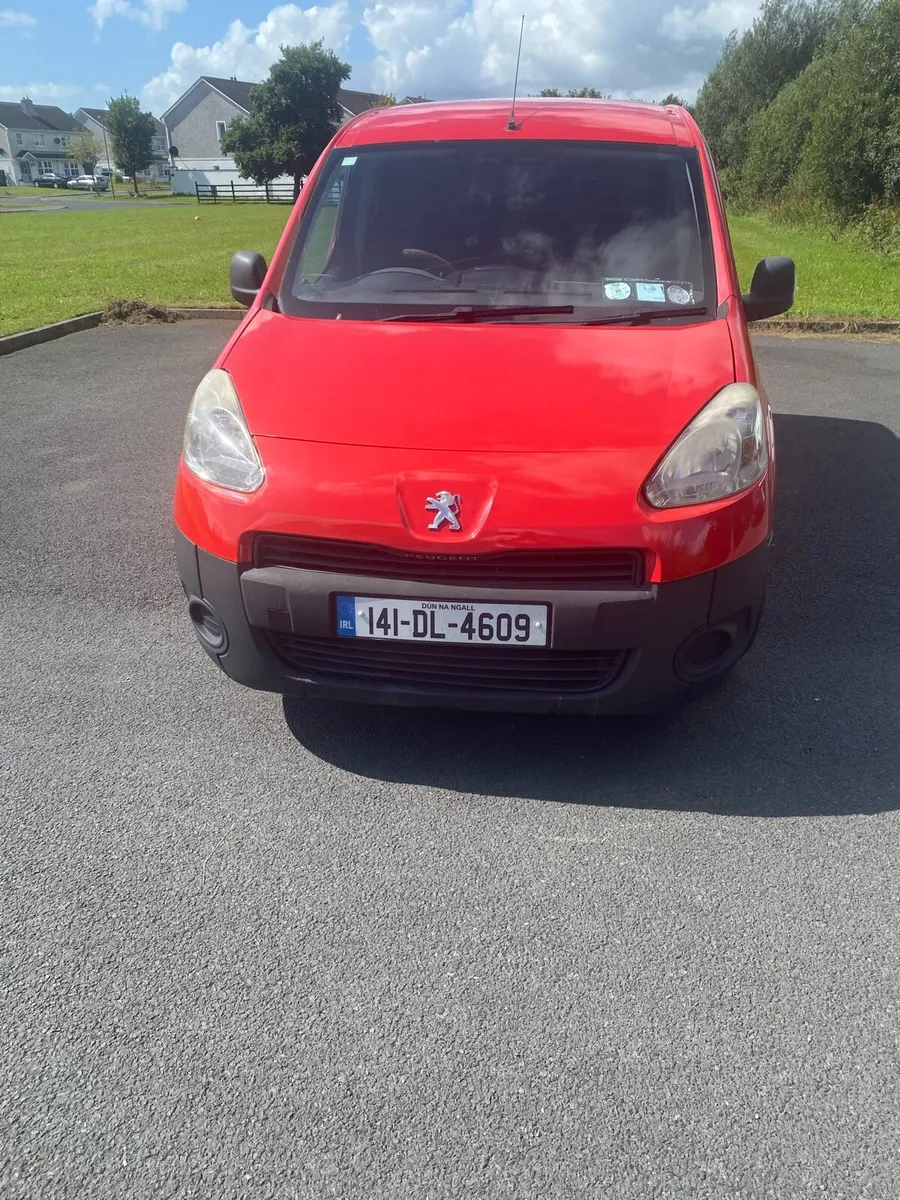 Peugeot van - Image 2