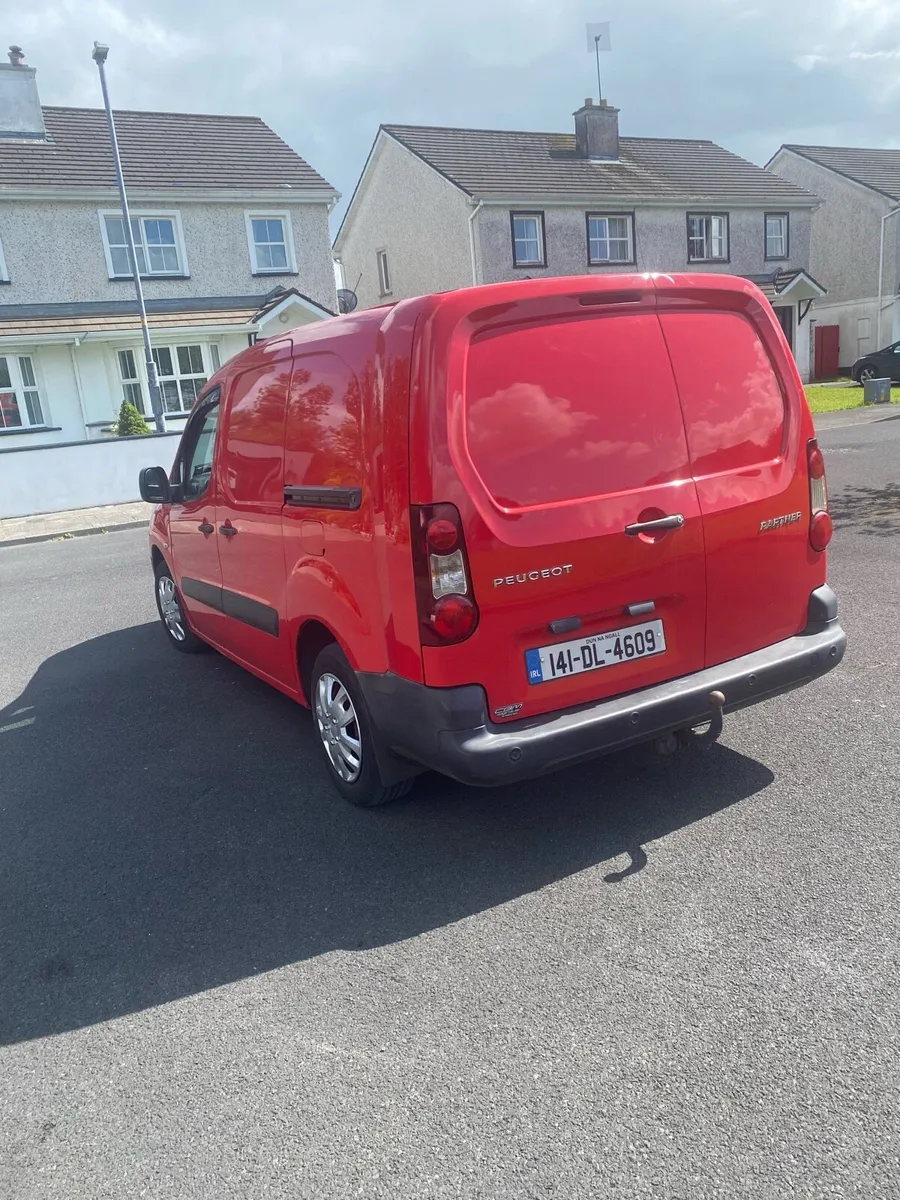 Peugeot van - Image 3