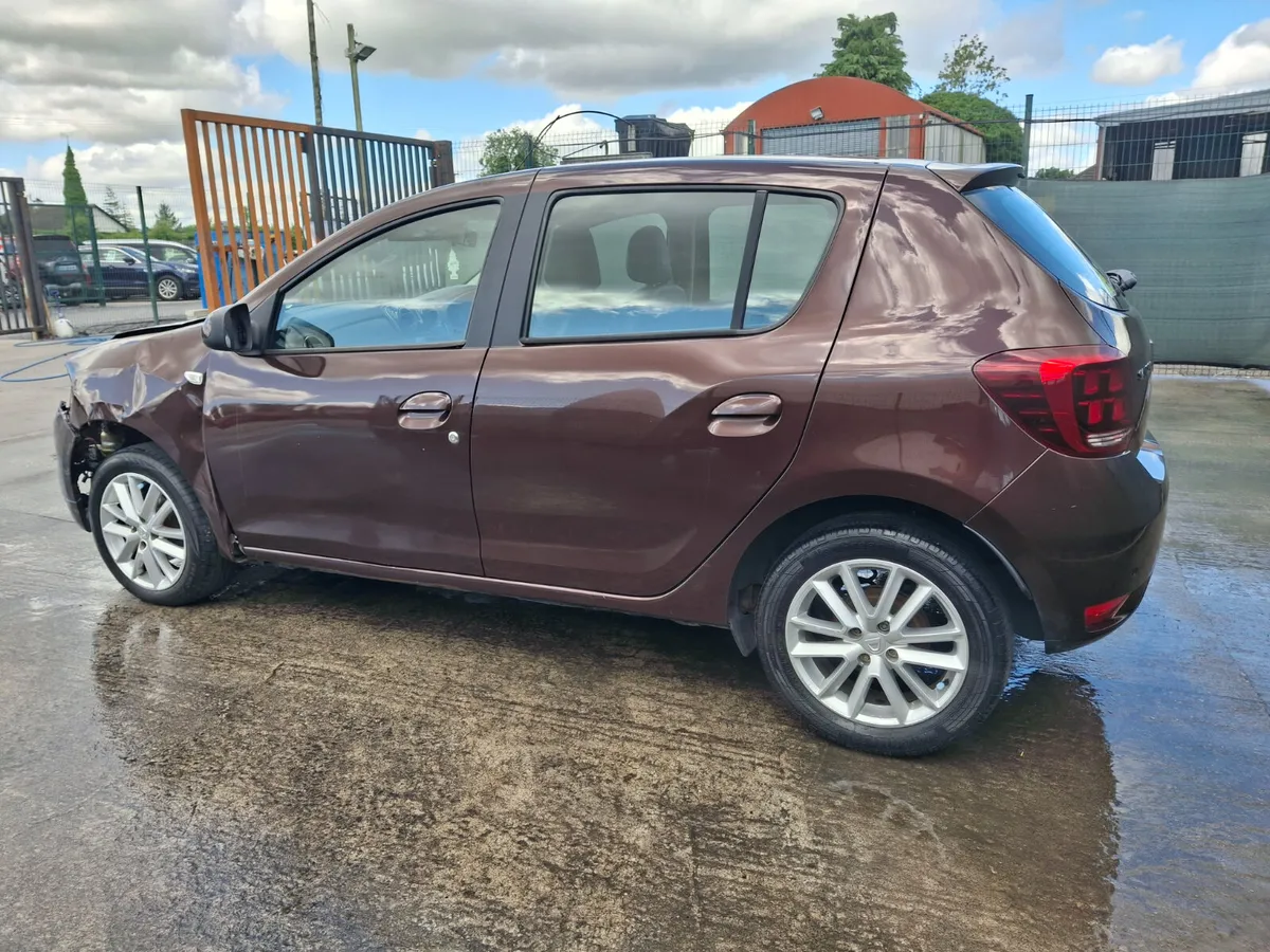 2018 Dacia Sandero  44miles.  1.0 Petrol - Image 4