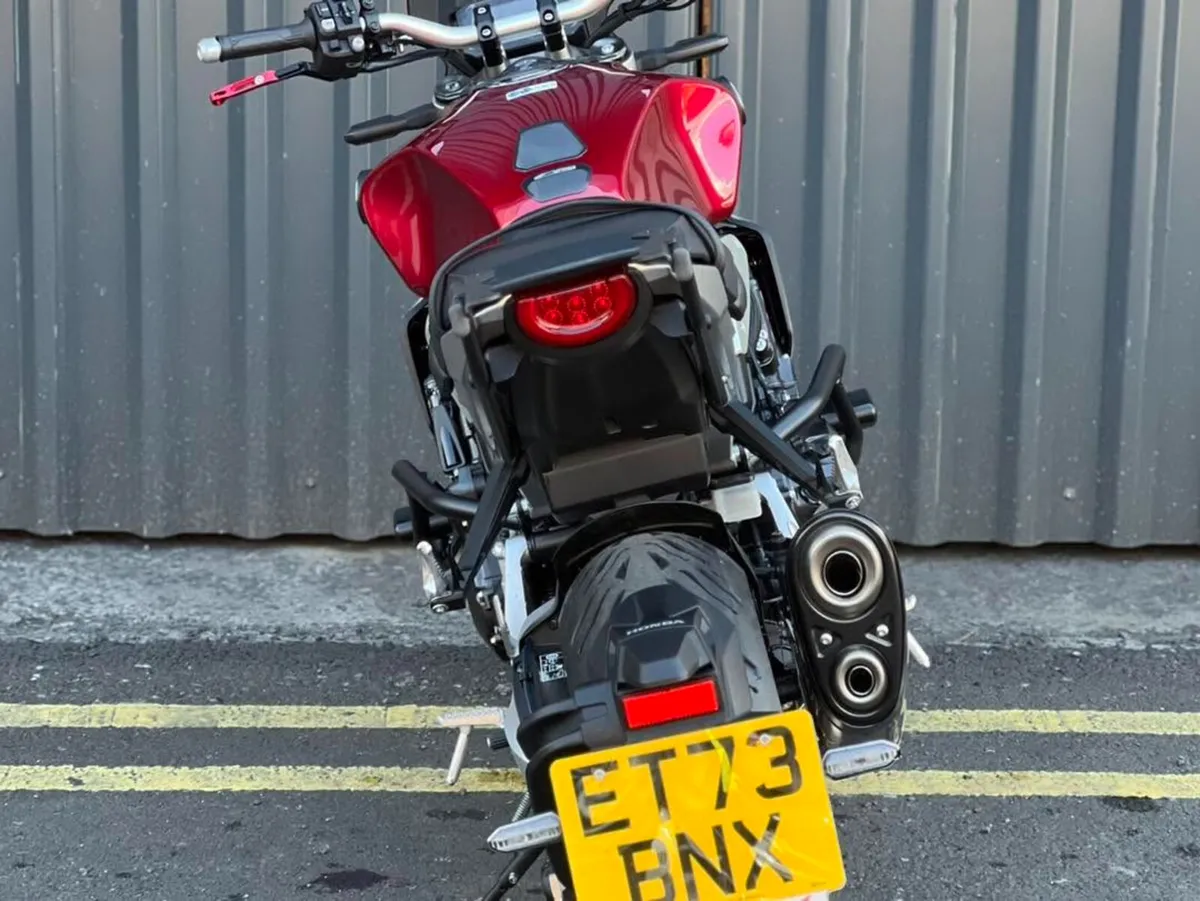 Honda CB1000R 2024 - Image 3