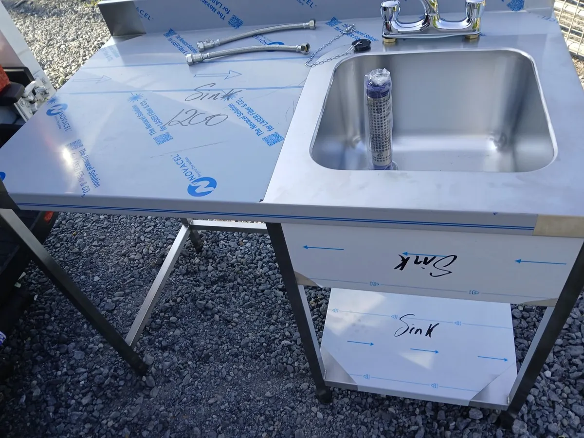 Hotel commercial sink units x showroom - Image 3