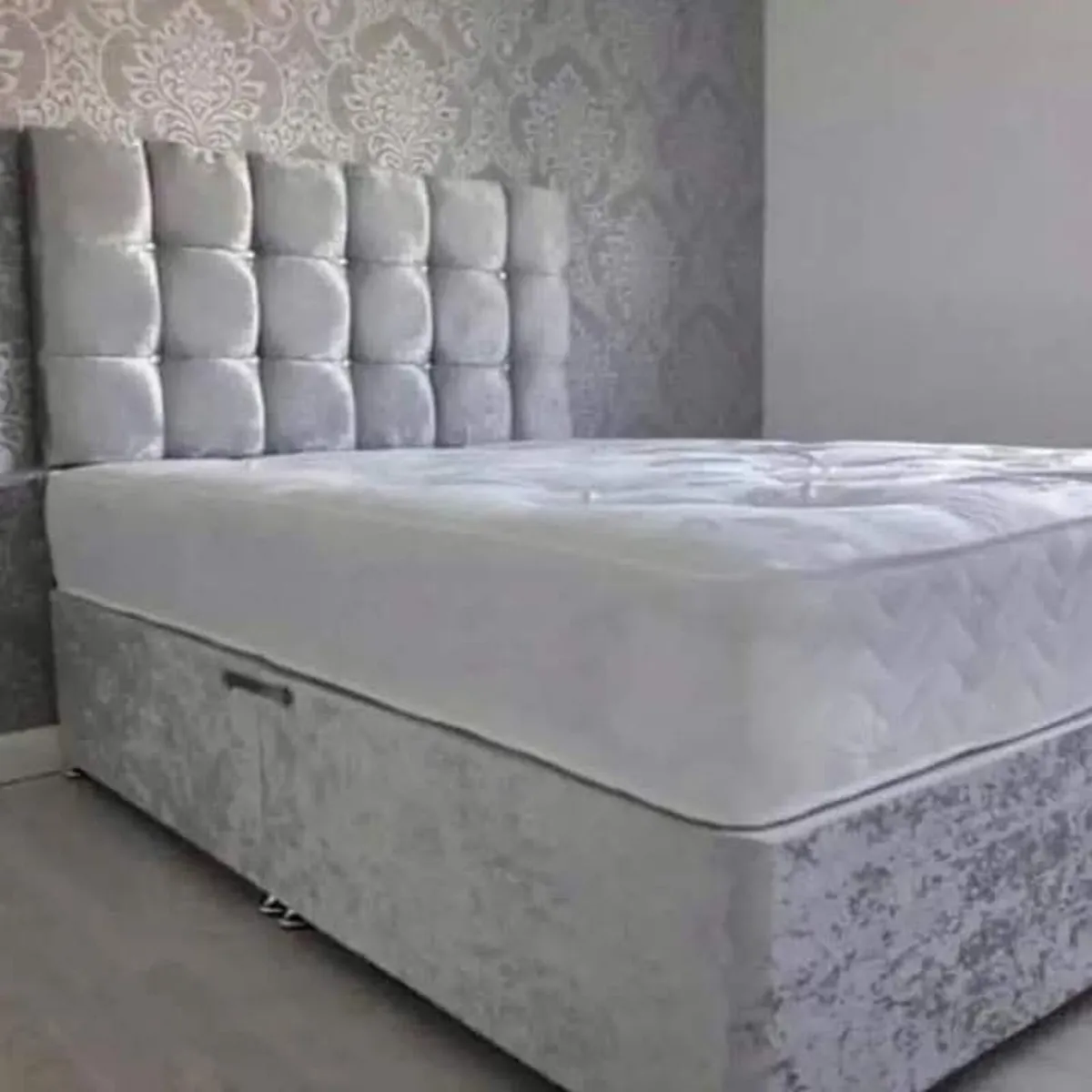Double beds for cheap - Image 3