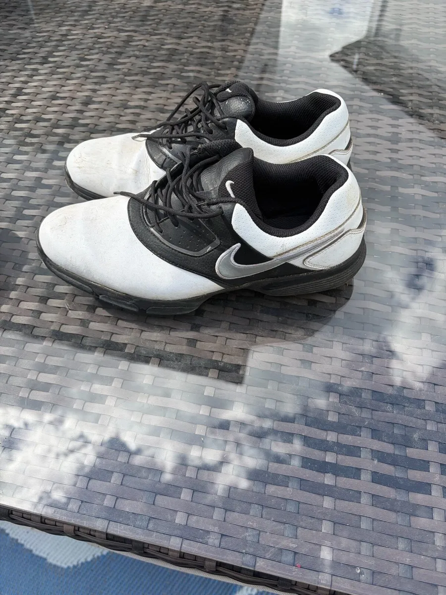 Golf Shoes - Image 2