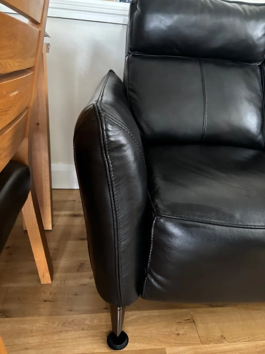 Leather 2 seater sofa - Image 2