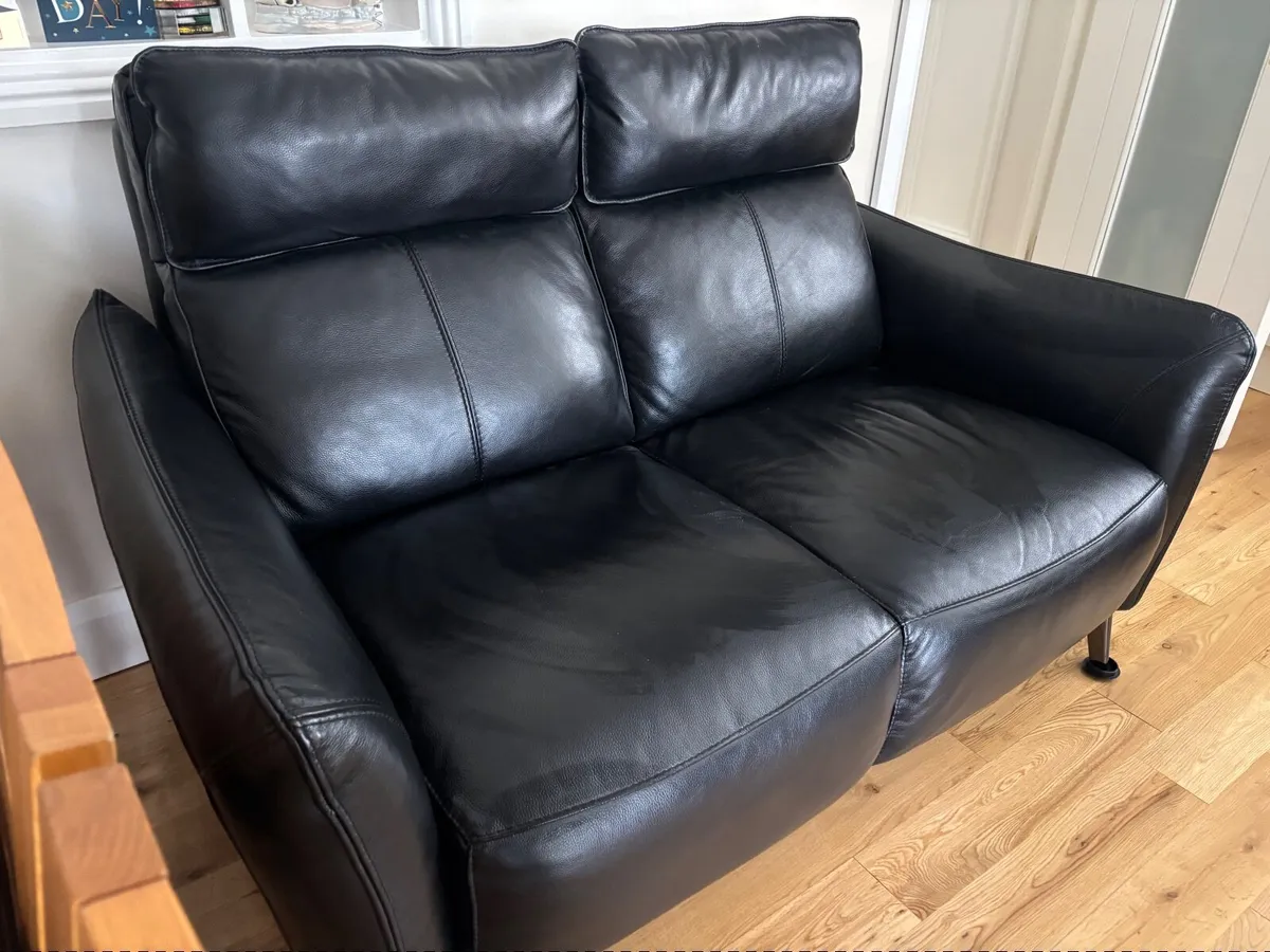 Leather 2 seater sofa - Image 4