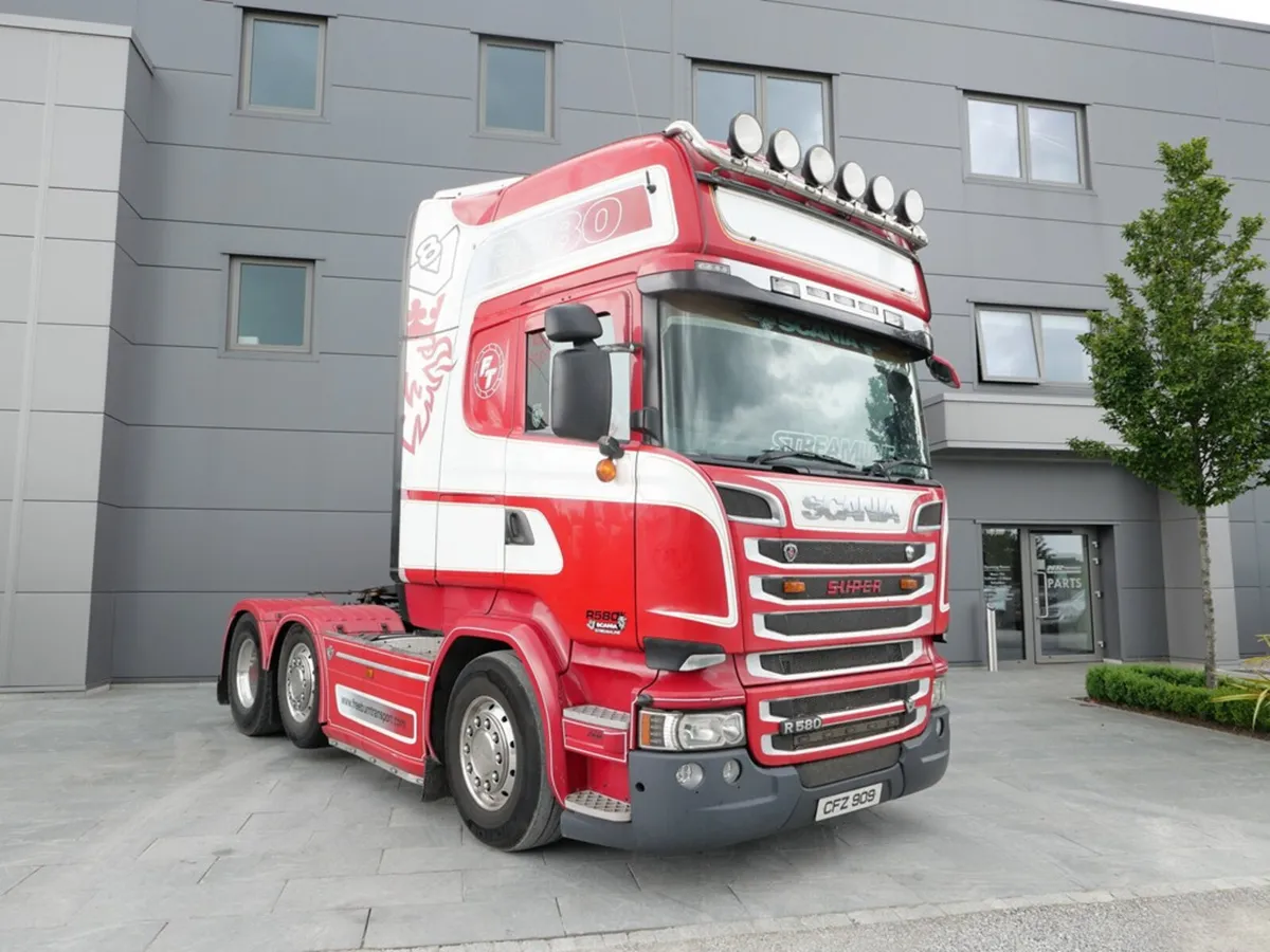 Scania R580 - Topline - 6x2 - T1-03288 - 2016 - Image 1