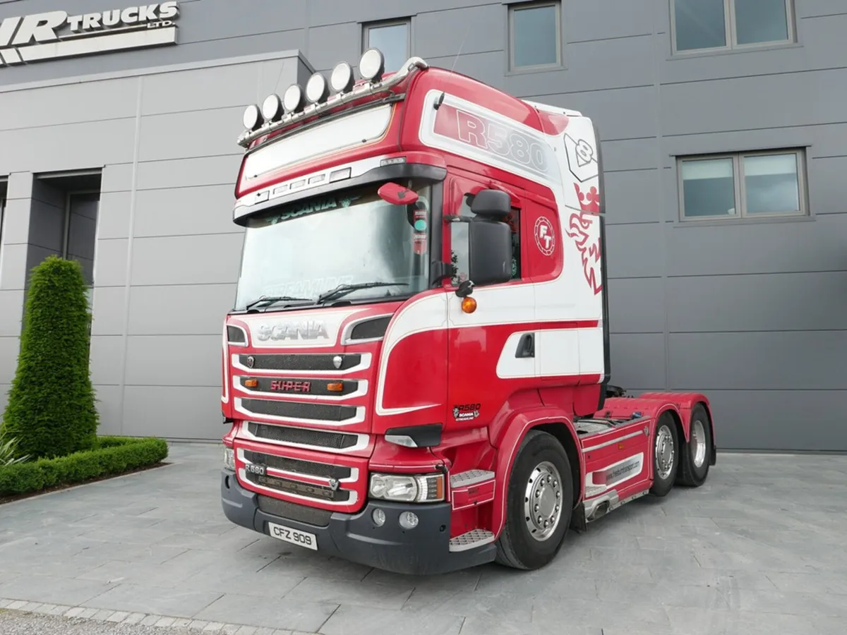 Scania R580 - Topline - 6x2 - T1-03288 - 2016 - Image 3