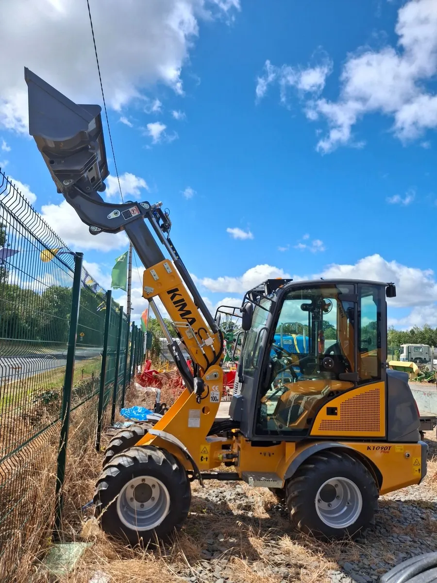 KIMA K1090T Loader - Image 3